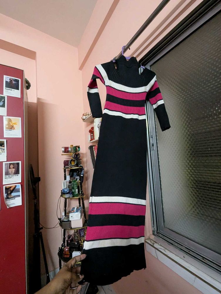 Striped Knit Maxi bodycon dress 👗💜