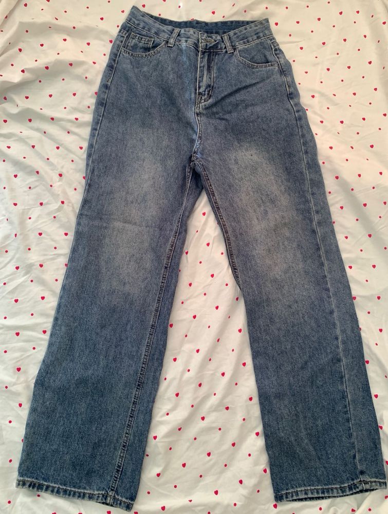 Classic Light Wash Denim Jeans