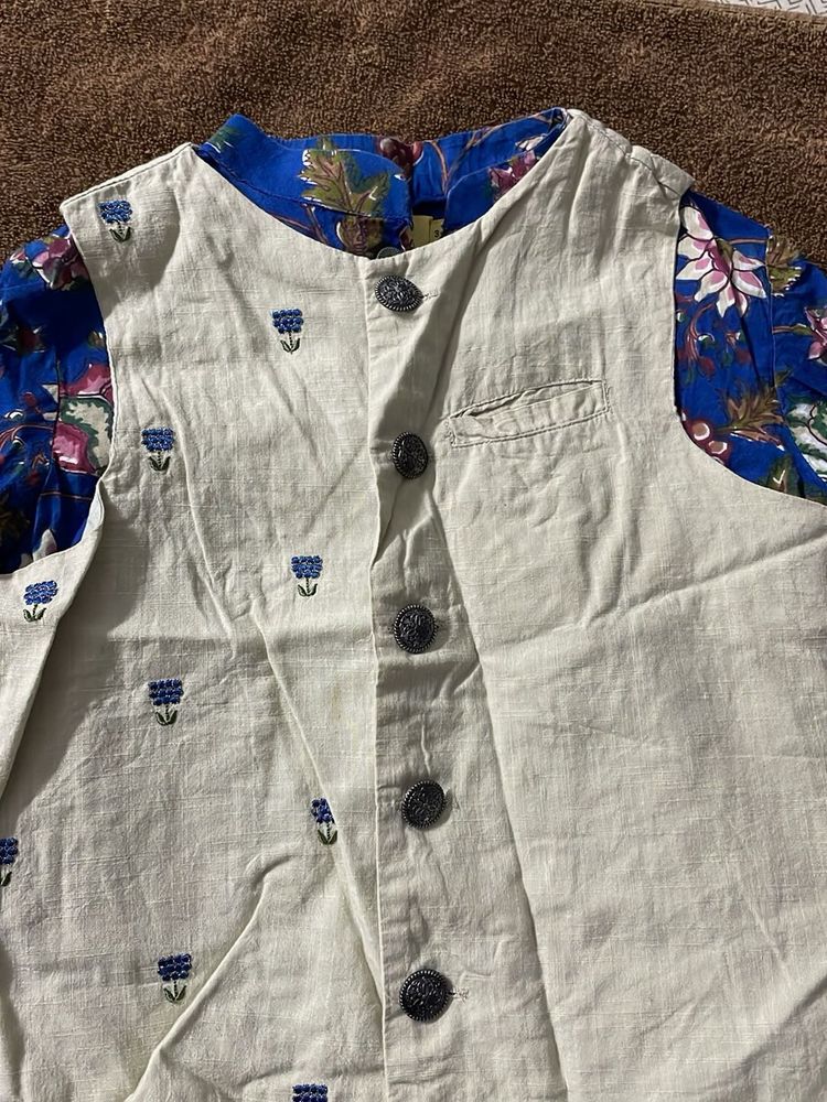 Embroidered Ethnic kirta with  Jacket