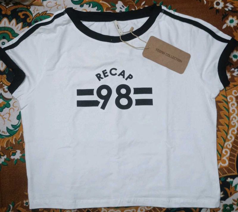 Graphic Print Crop T-Shirt