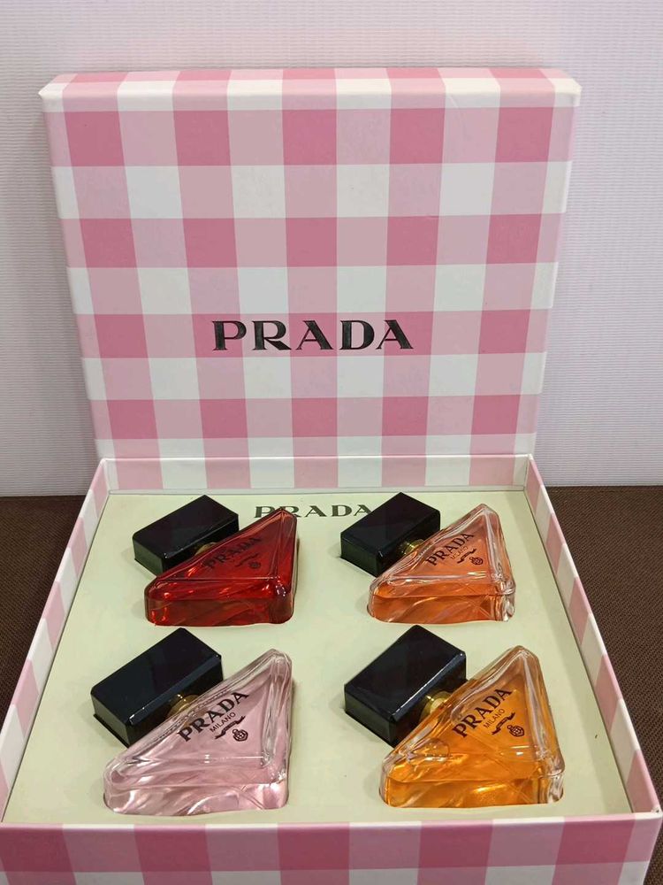 Prada 4 pcs set