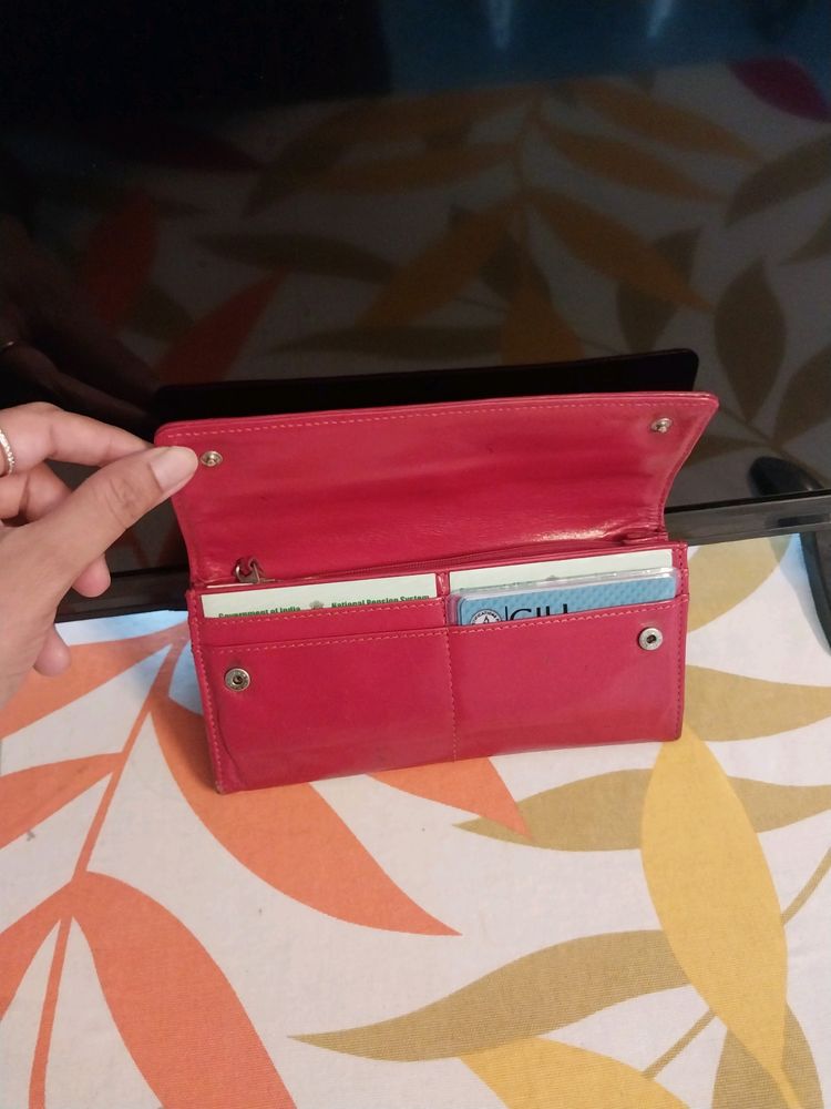 Pure leather red wallet from Sydney