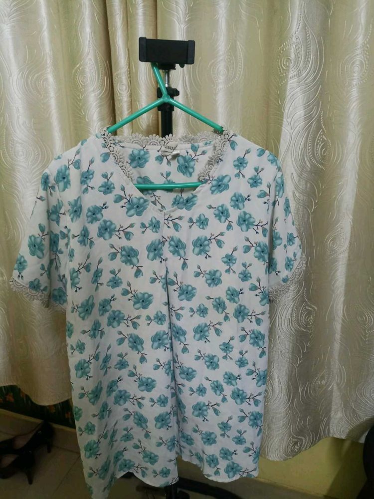 Blue Floral top