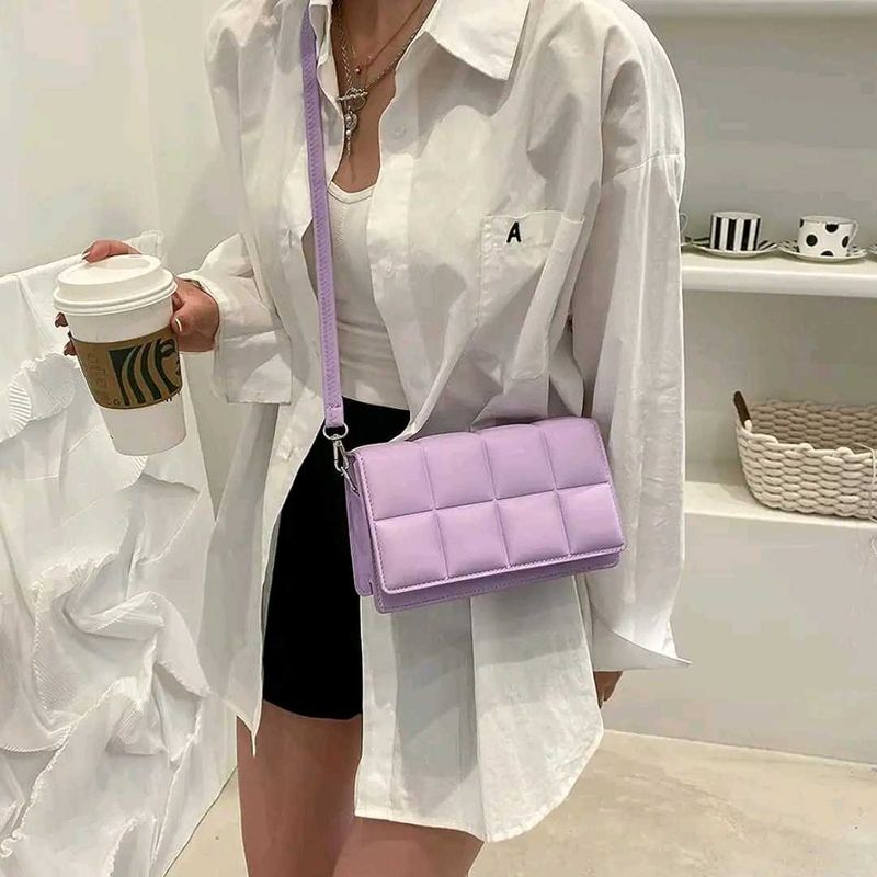 Stylish Lavender sling/crossbody Bag
