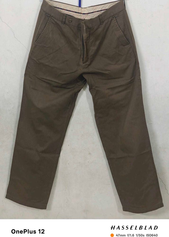 Nice Pair Of SCULLERS Cotton (Lines) Chinos - 34 W