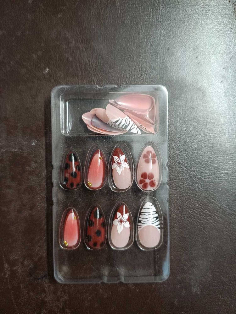 Press On Nails