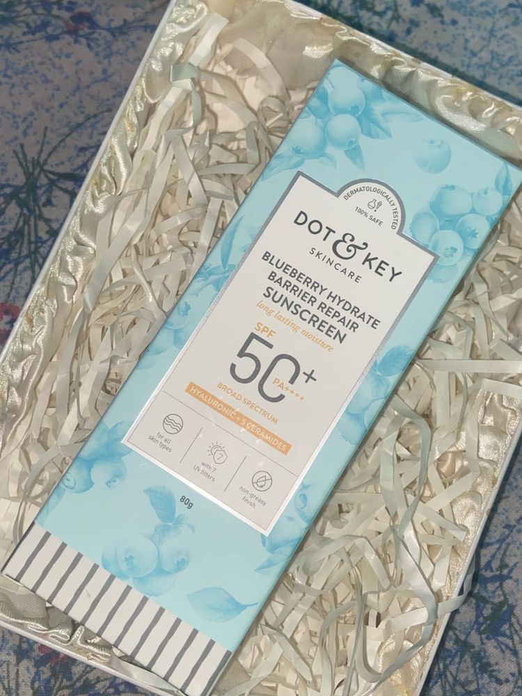 Dot &amp; Key Blueberry Sunscreen ‼️