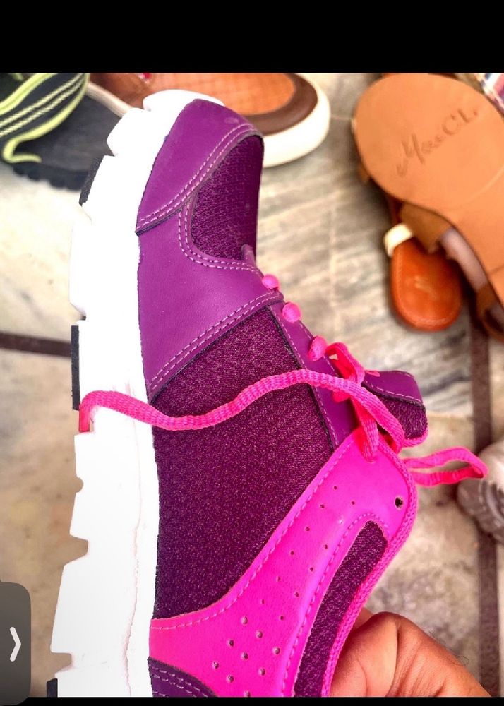 Lotto Super Fine Shoes Unused Pink Color