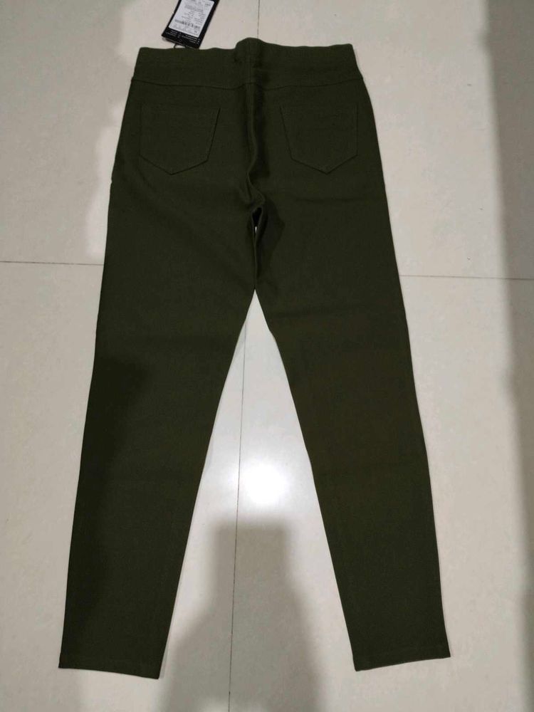 Brand new Olive Green Premium Jeans💚