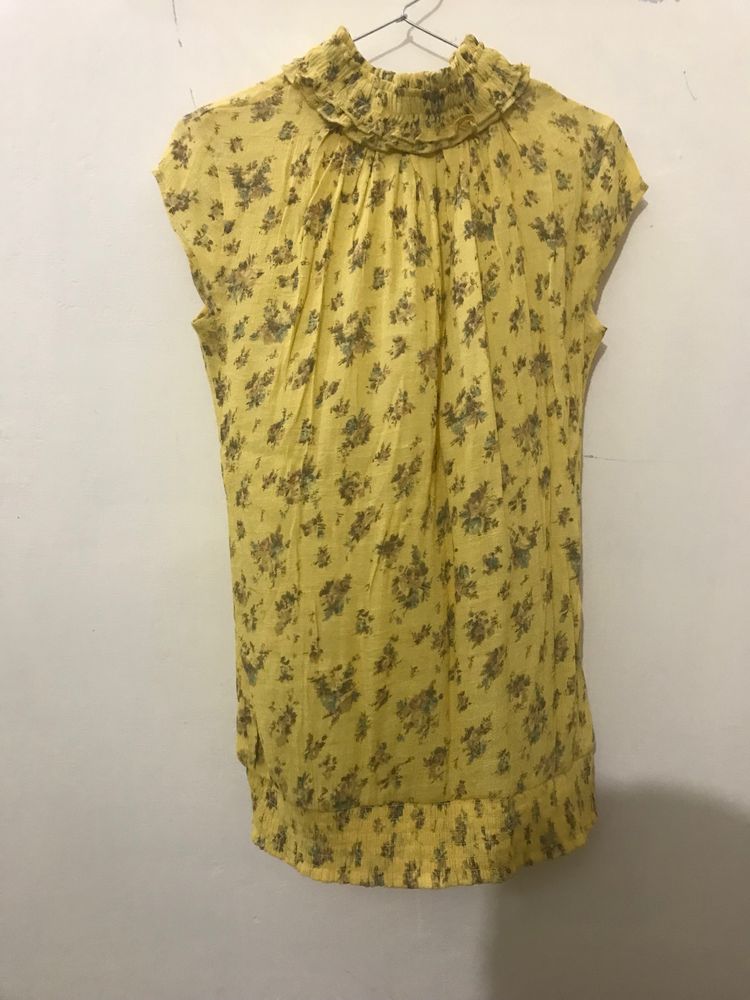 Honey Turtle Neck Top