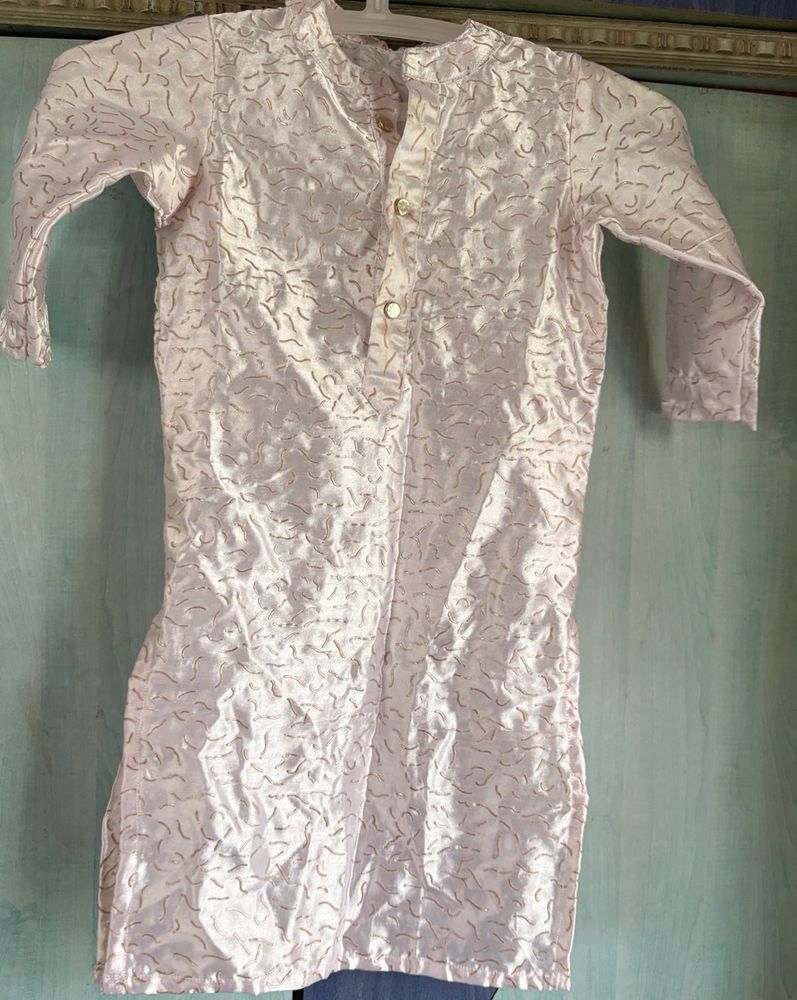 Elegant Kurta with Subtle Embellishments