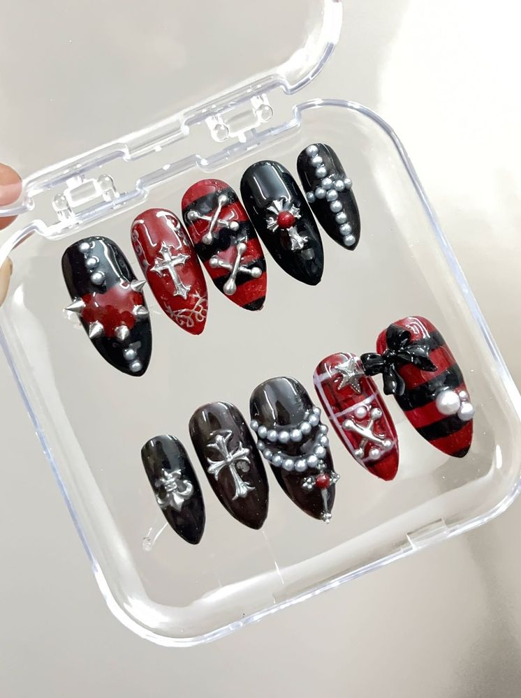Gothic Press-On Nails