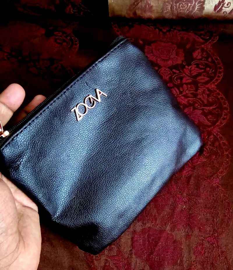Zoeva 11 Makeup brushes with Pouch!