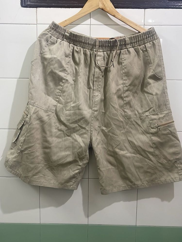 Men's Beige Cargo Shorts