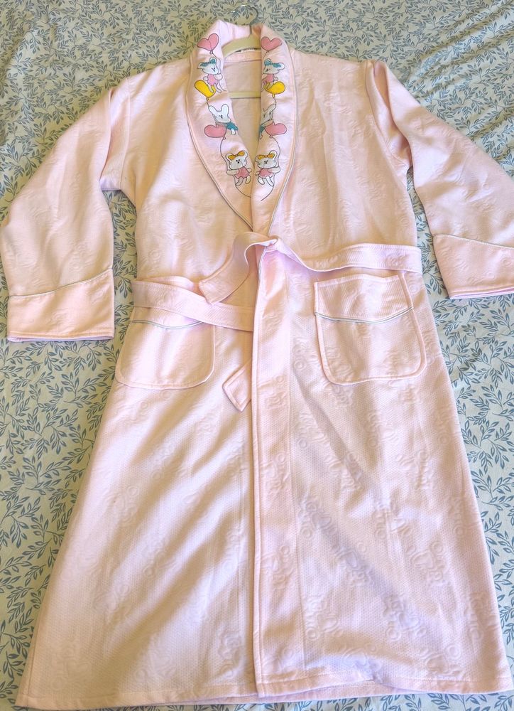 Cozy pink Bathrobe- Cute &amp; Comfy