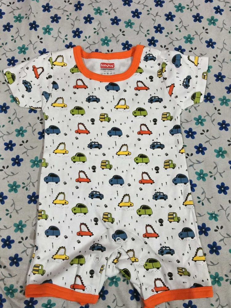 Brand new Babyhug Romper with Car Print