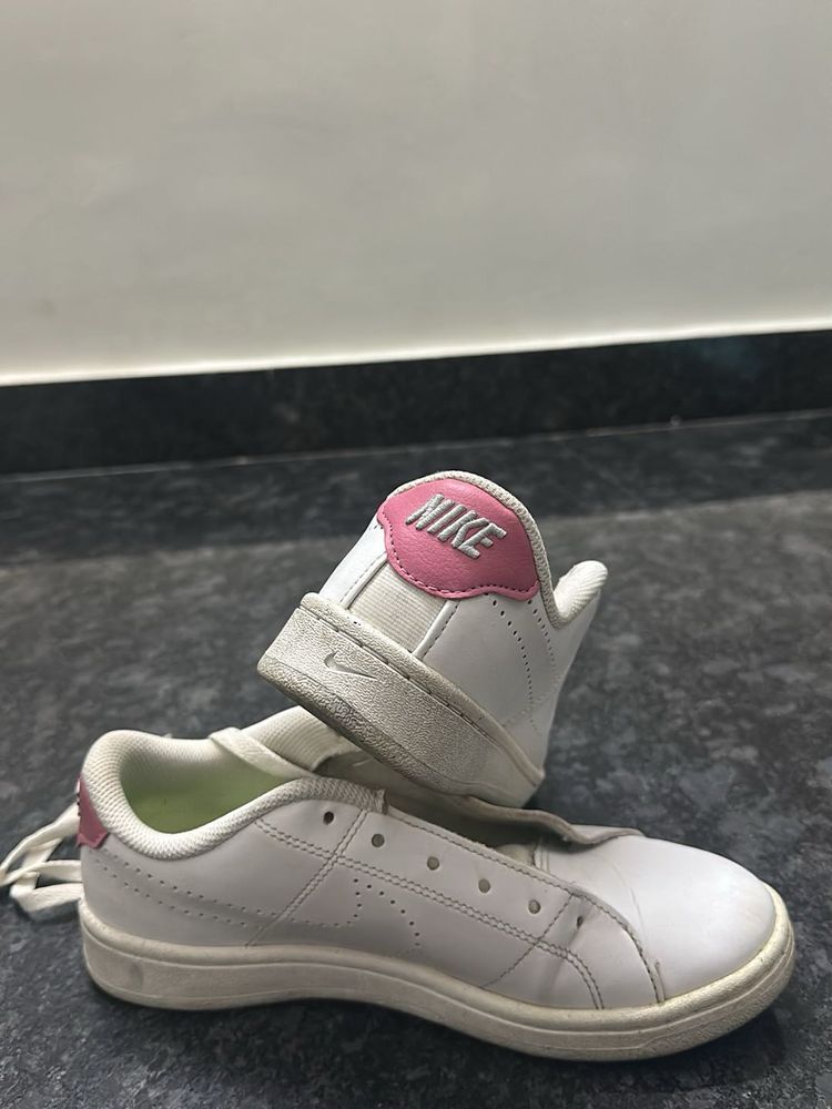 Nike Shoe
