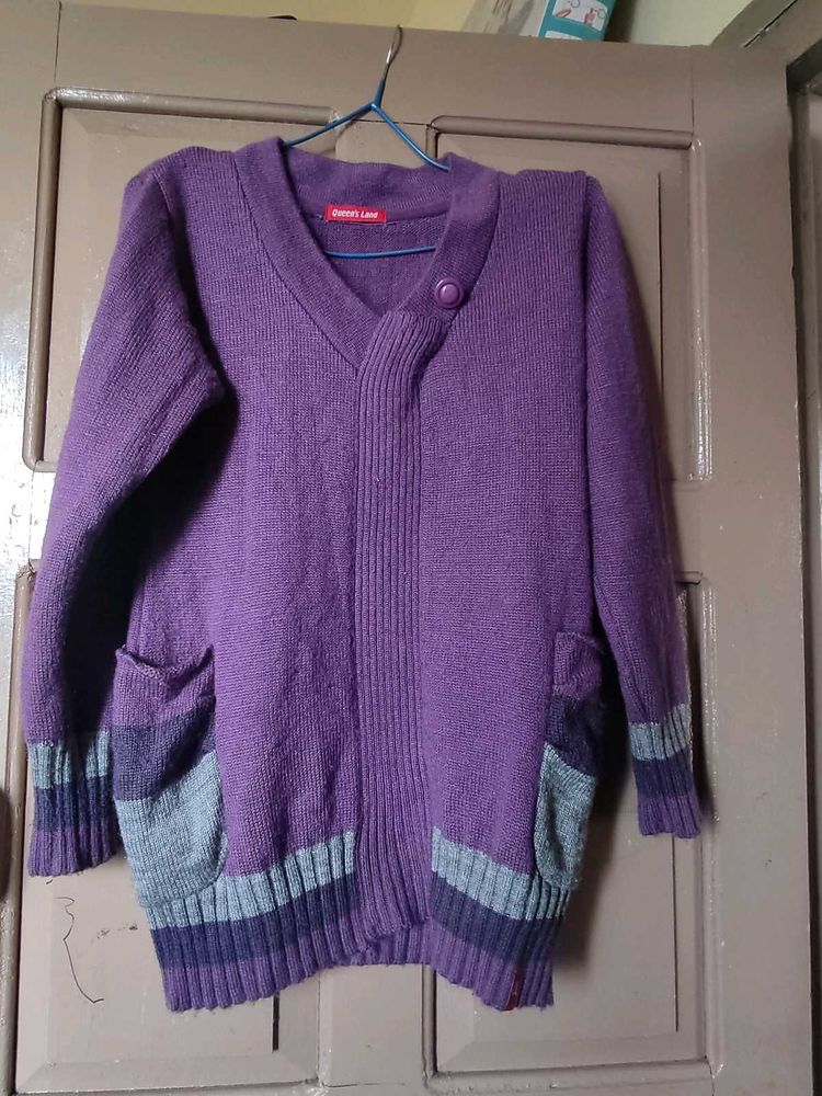 Purple Pullover With Side Pockets💜💕