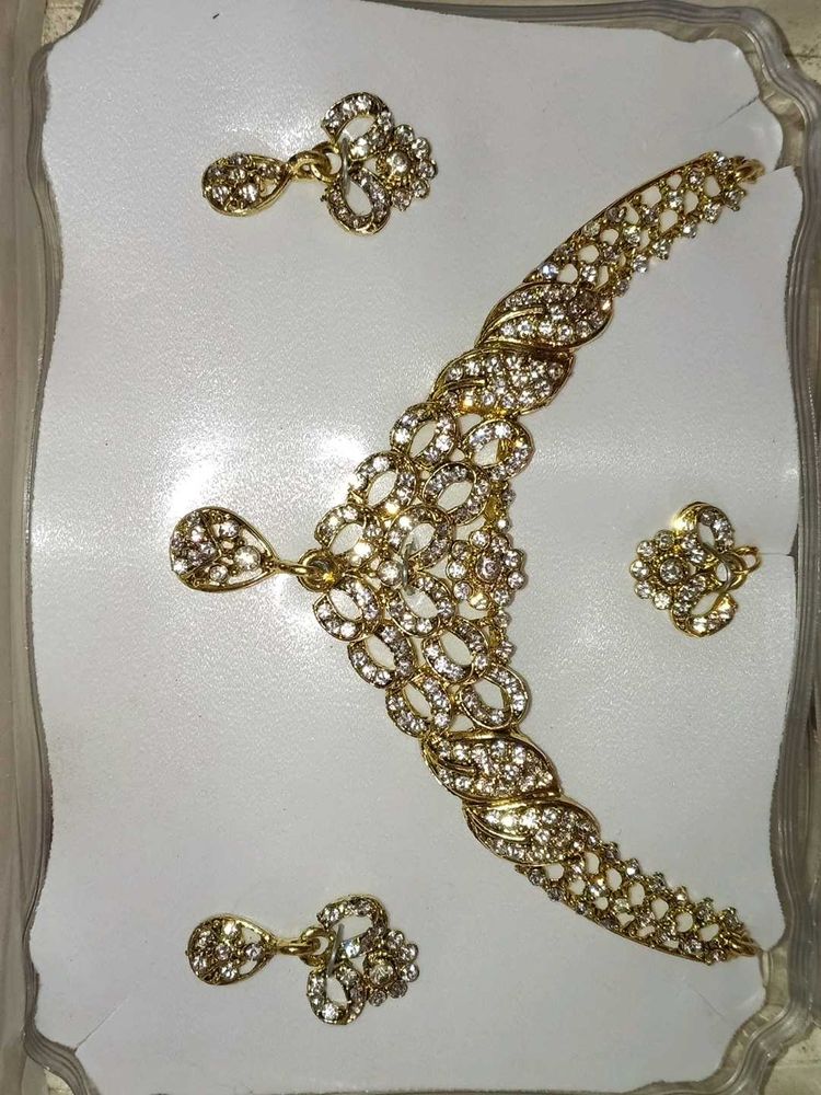Sparkling Jewellery Set
