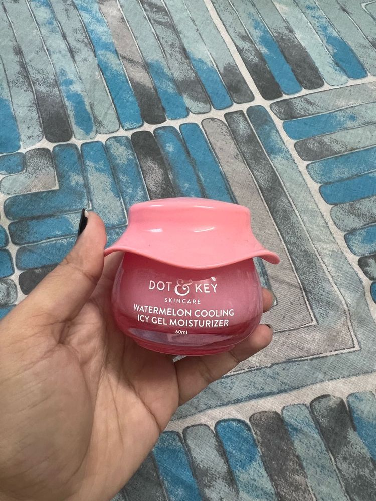 Dot &amp; Key Watermelon Cooling Moisturizer