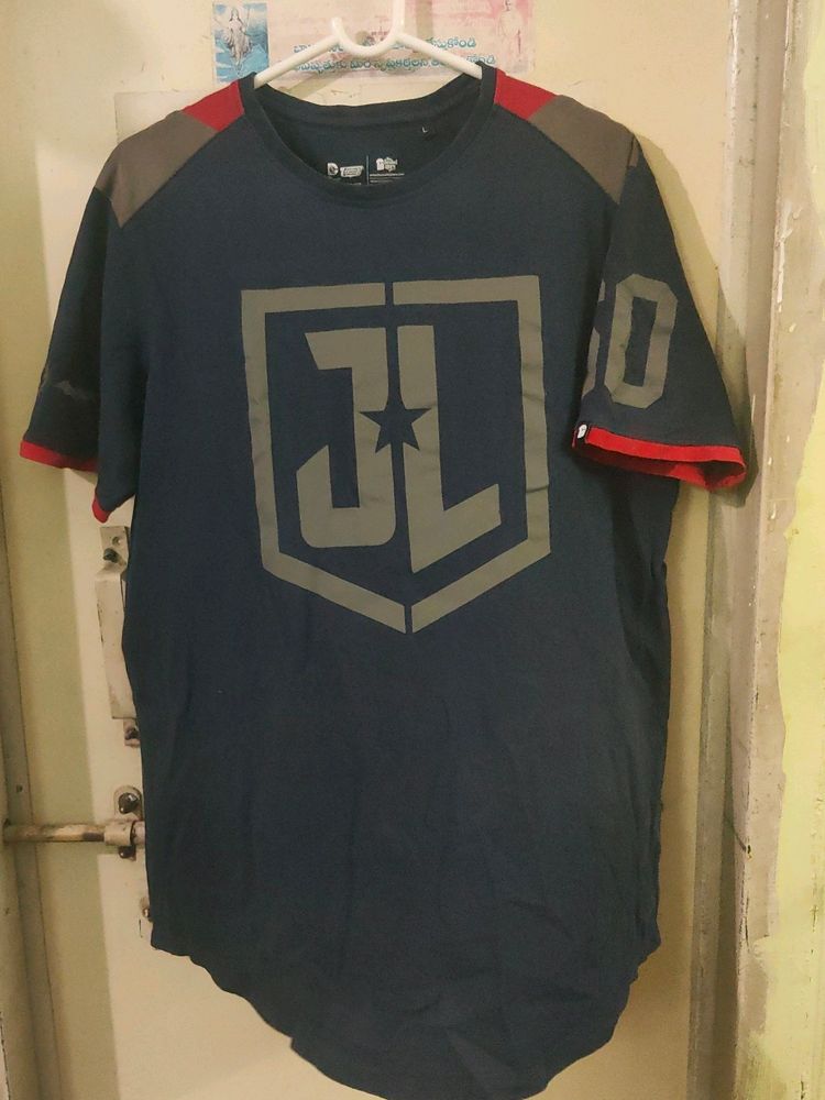 Men's Navy Blue Tshirt From Souled Store