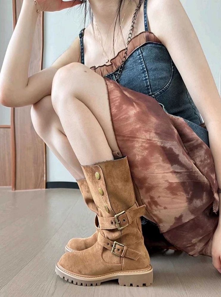 Stylish Suede Buckle Boots
