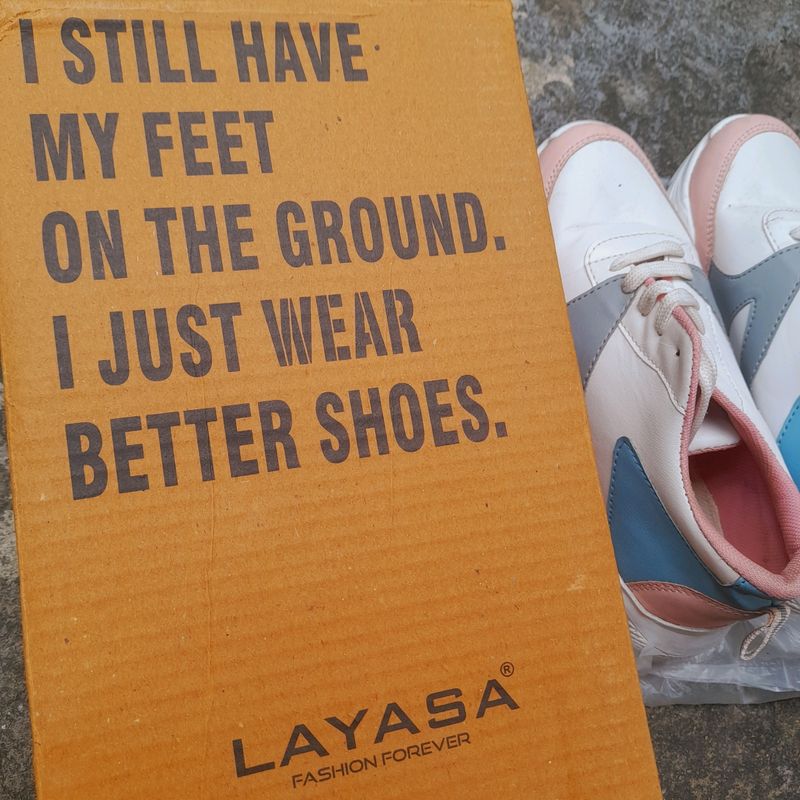 Women's Sneakers ( Length -28-29 Cm)