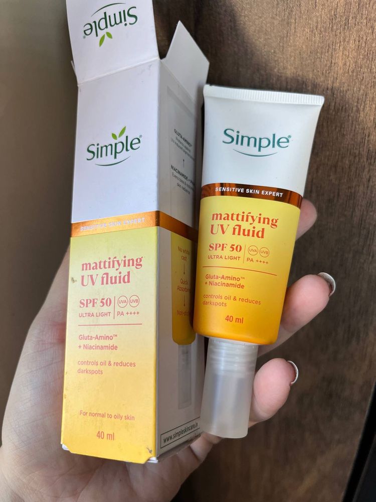 Simple Mattifying UV Fluid SPF 50