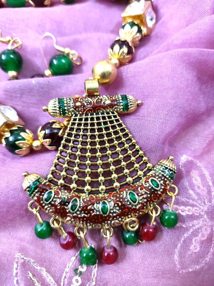 Exquisite Ethnic Jewellery Set