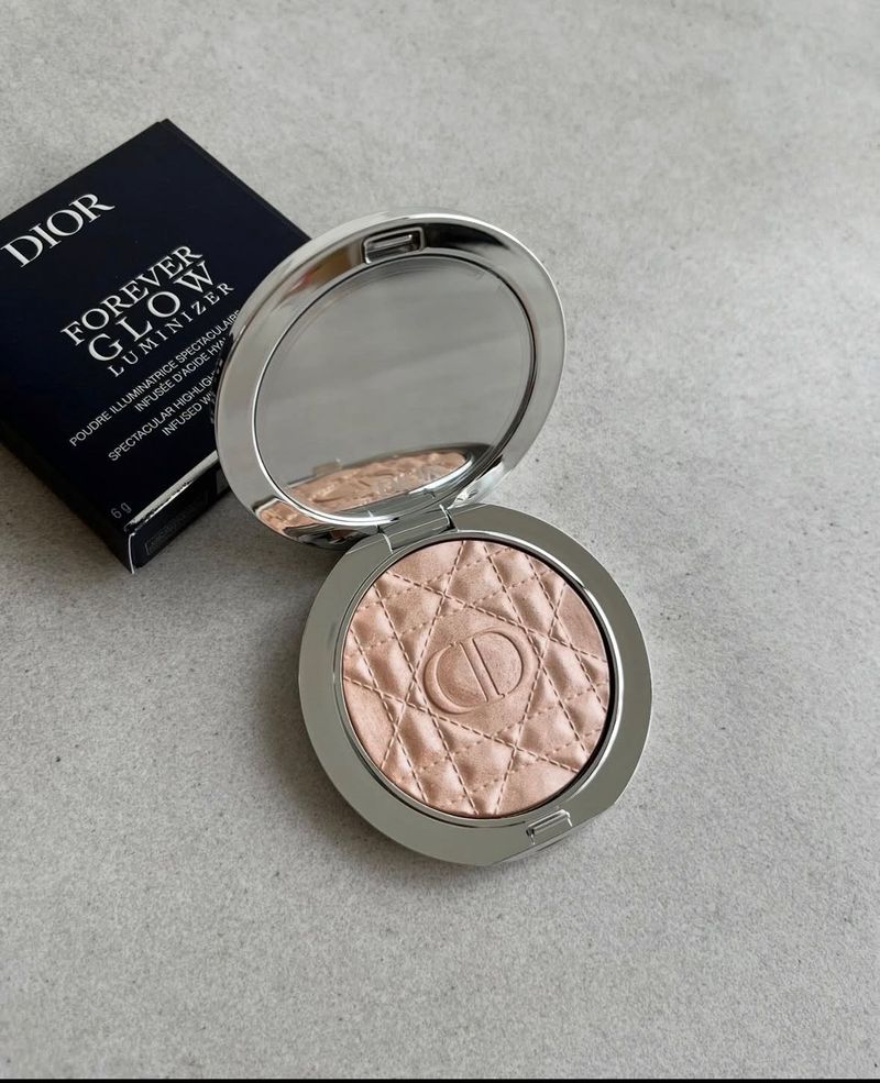 Dior Forever Glow Luminizer Highlighter
