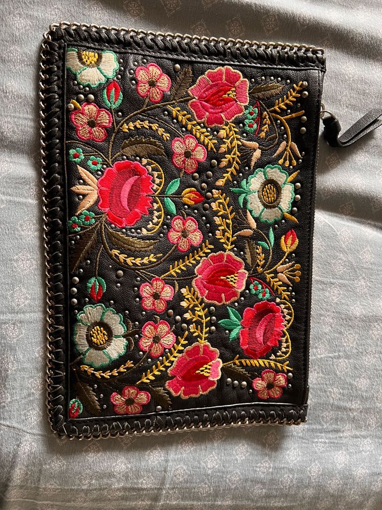 Embroidered Black sling Bag