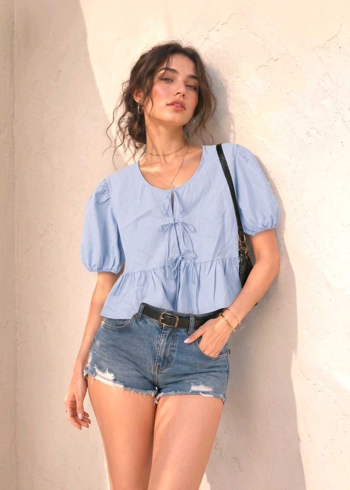 Puff-Sleeve Tie up Peplum Top