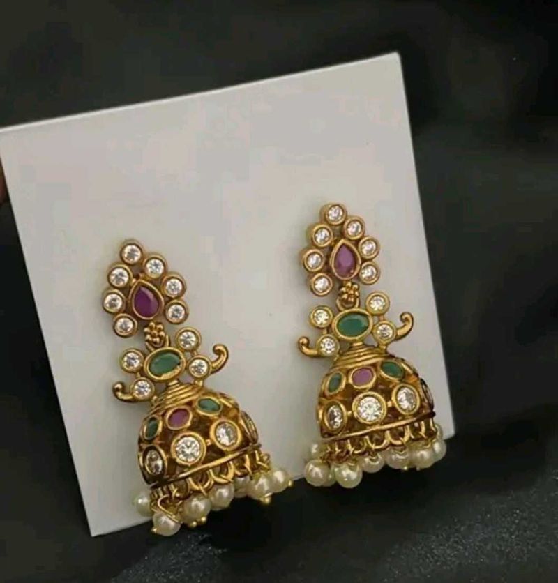 Indian Jhumka Earrings with Pearls zeronica