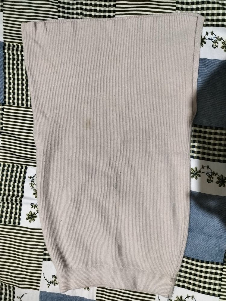 Ribbed Knit Cropped Skirt