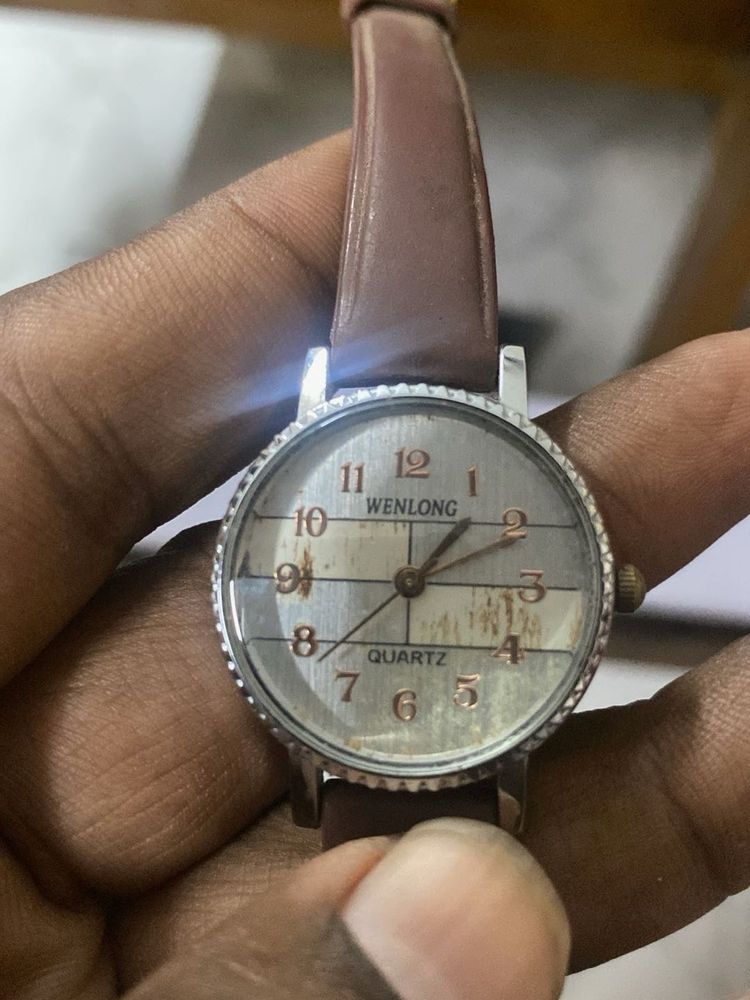 Classic Brown Leather Strap Watch