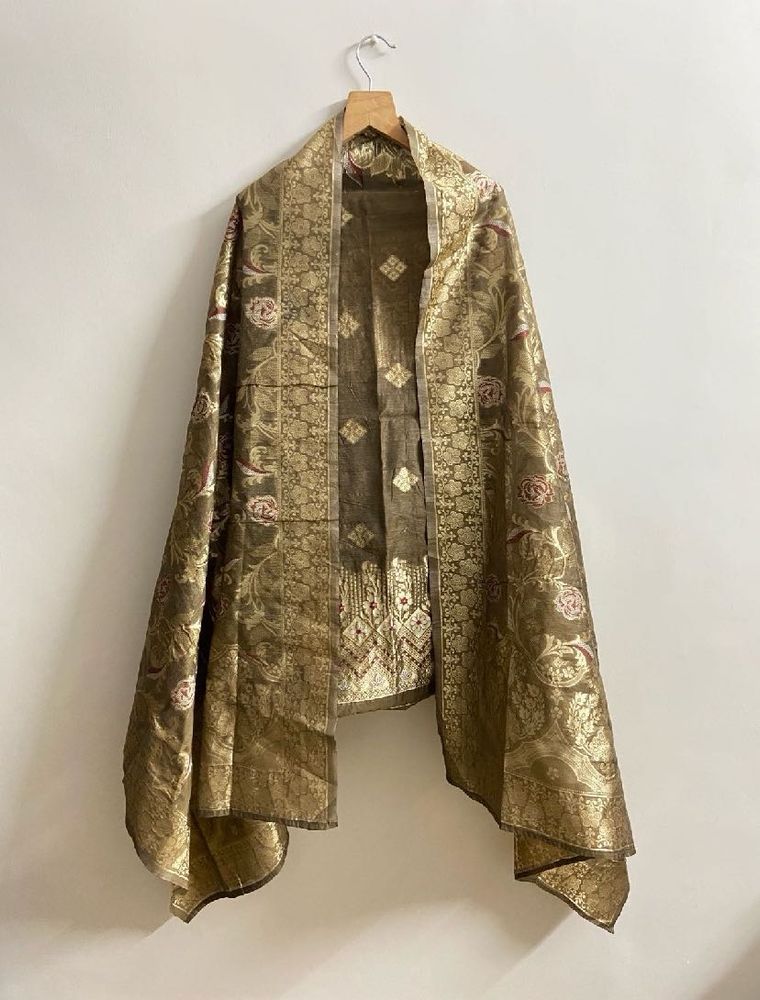 Banarasi unstitch suit