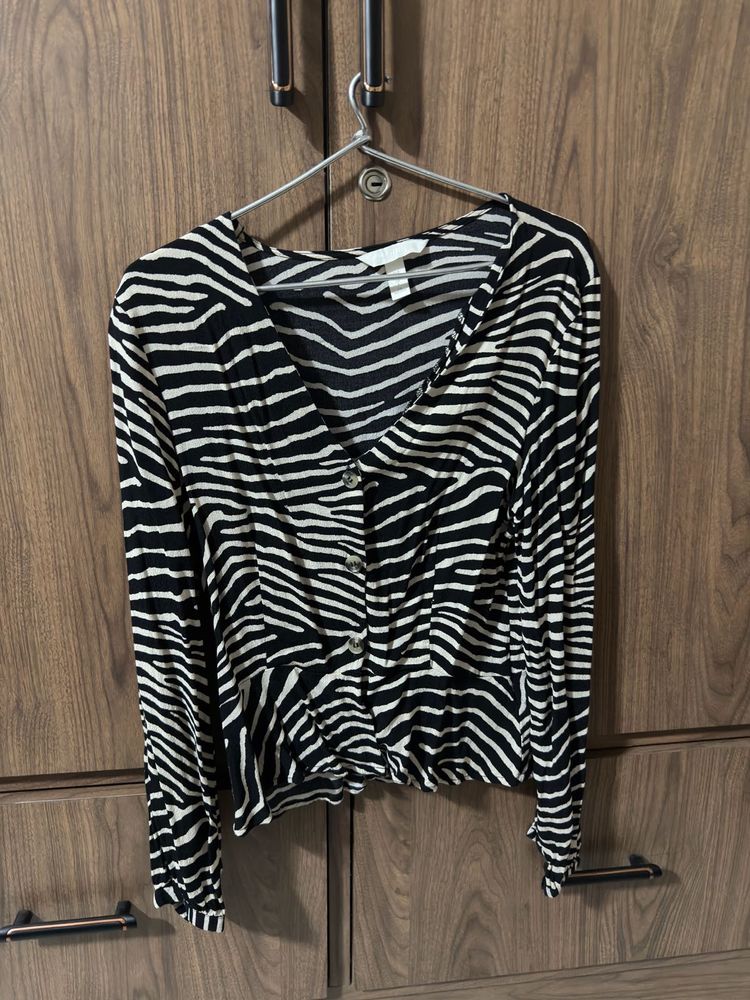 Chic Zebra Print Button-Up Top