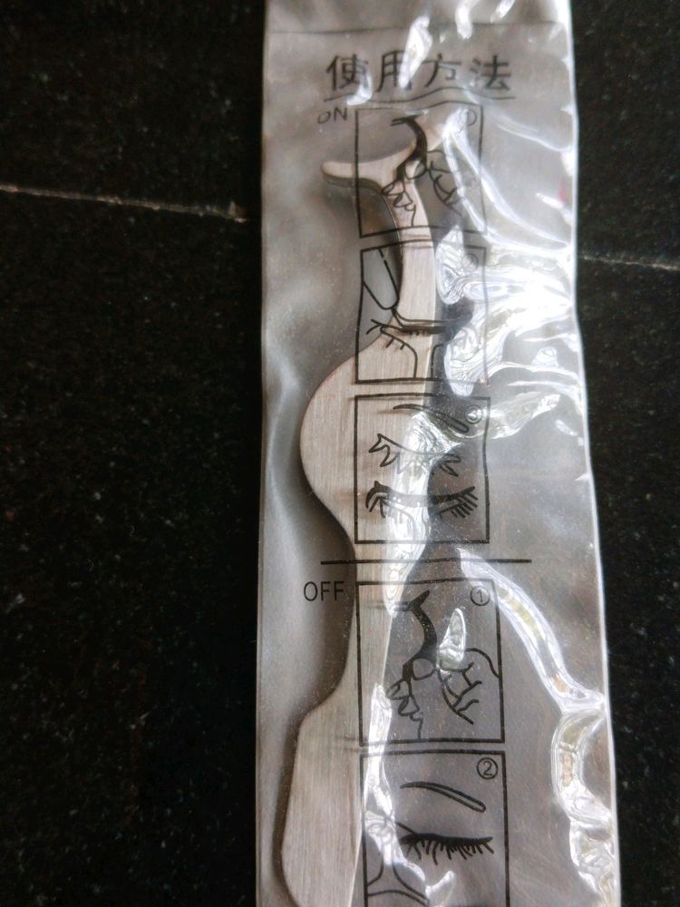 Maskara Setting Plucker