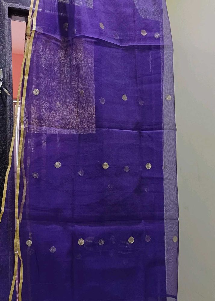 Elegant Purple Dupatta with Gold Motifs