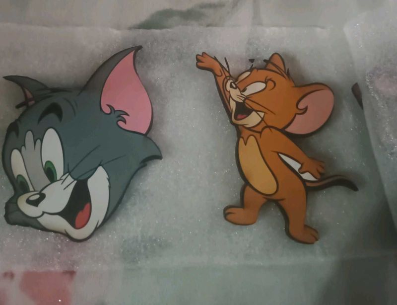 Tom &amp; Jerry magnetic
