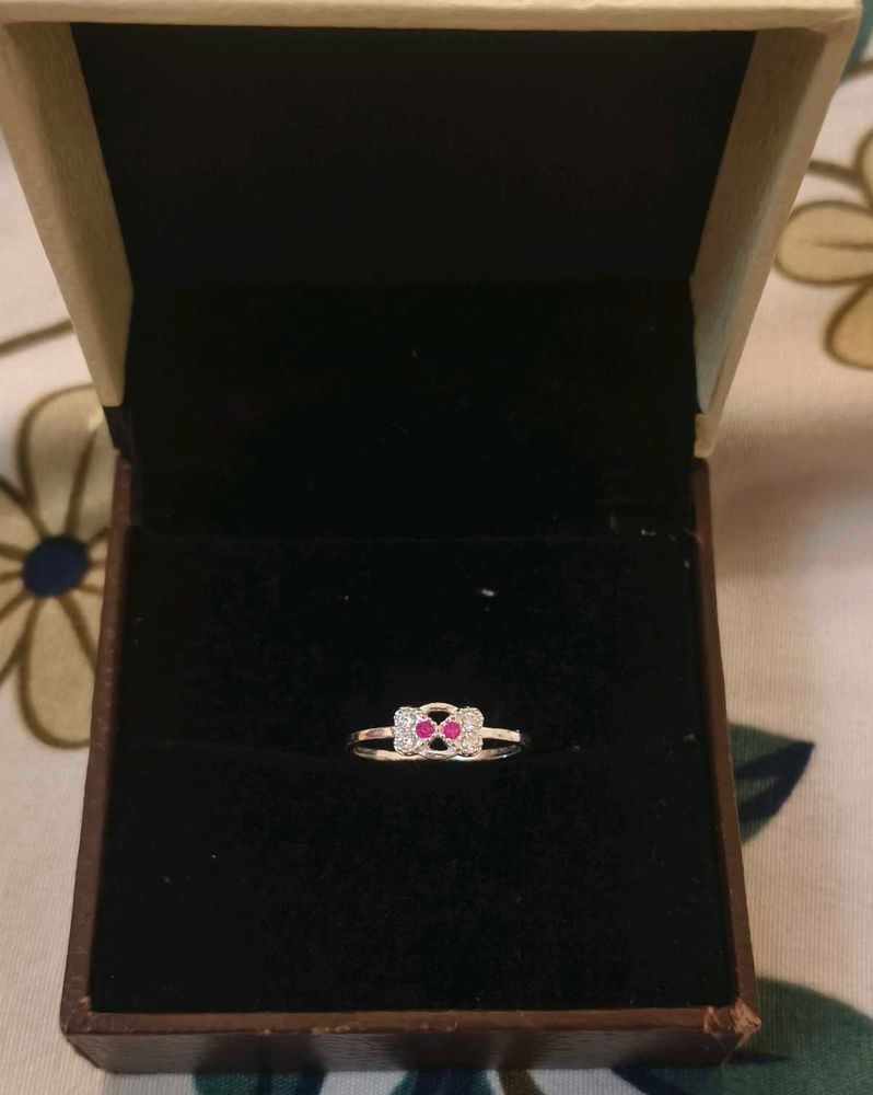 Elegant Bow Ring with Stones pure silver