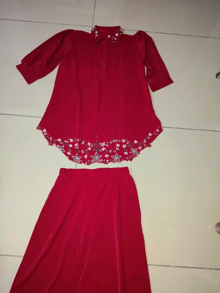 Elegant Red Embroidered cord set