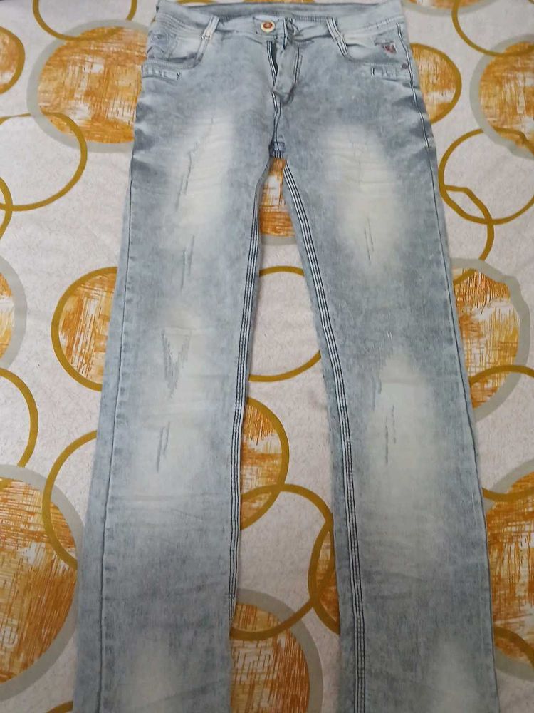 Light Wash Distressed Jeans