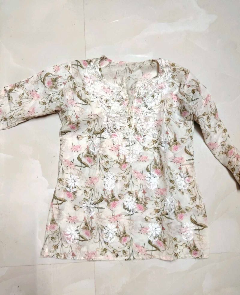 Boho Floral Embroidered Tunic Top(XL)