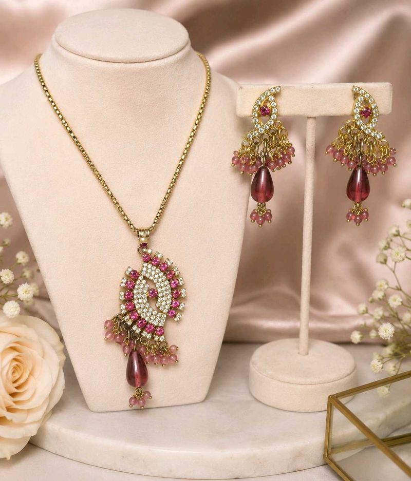 Elegant Necklace and Earring Set