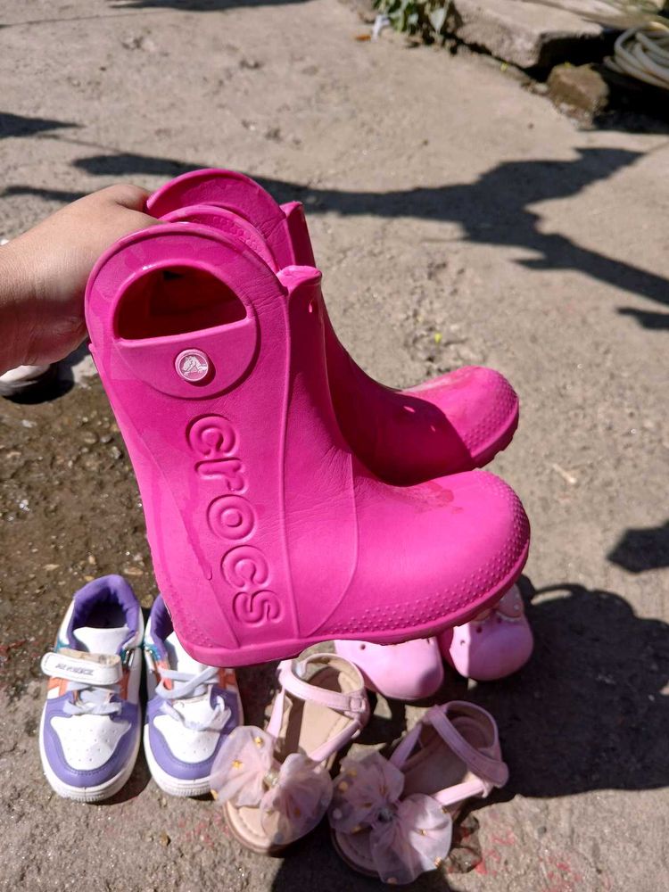 CROCS Cute Pink🎀 Rain Boots