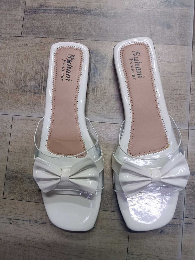 Cute White Bow Sandals