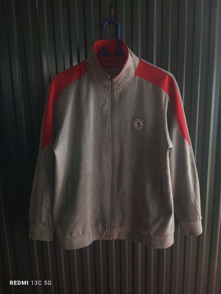 Men's Grey &amp; Red Track Jacket offer799❌699✅