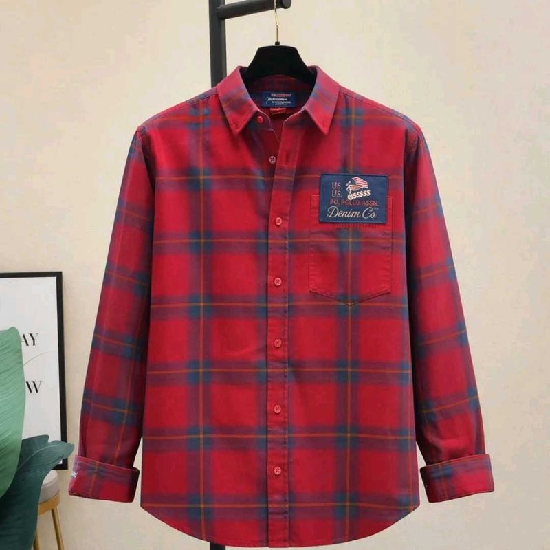 Men's Red Plaid Long Sleeve Shirt