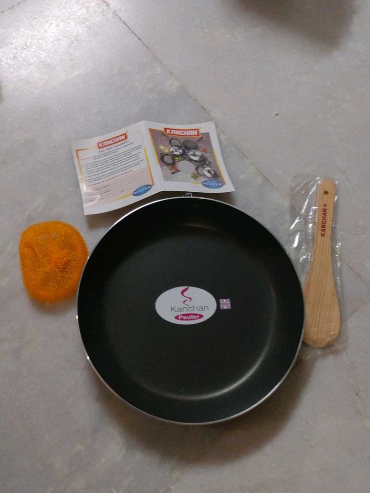 Kanchan Non-Stick Frying Pan with Spatula